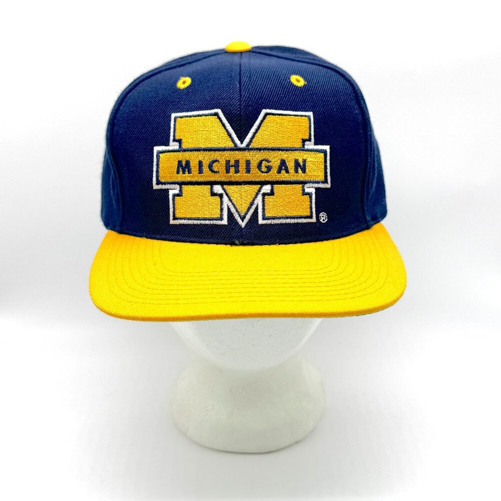 Vintage University Michigan Snapback Hat Deadstock w/o Tag Big Logo Wolverines